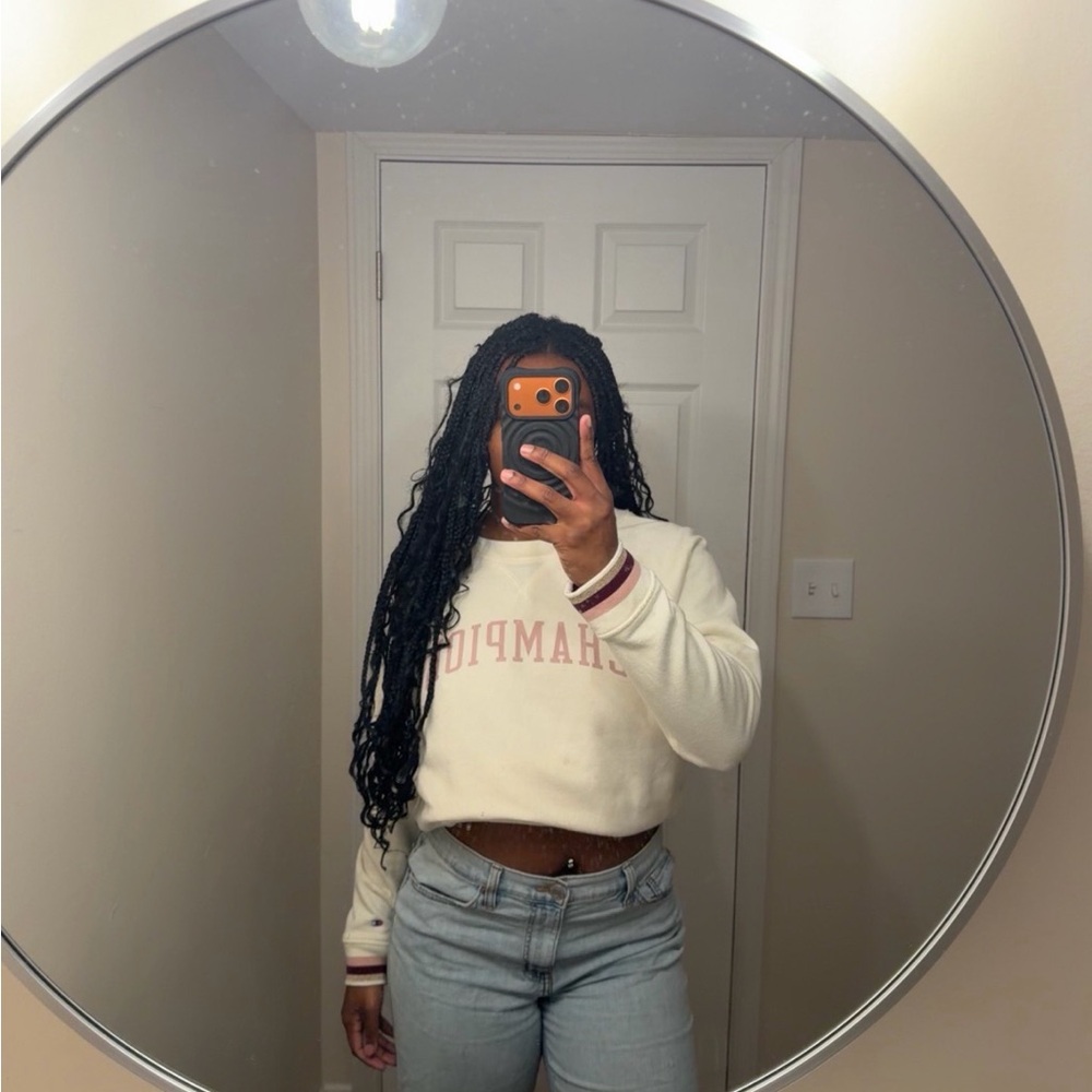 Champion Cream Cropped Sweatshirt